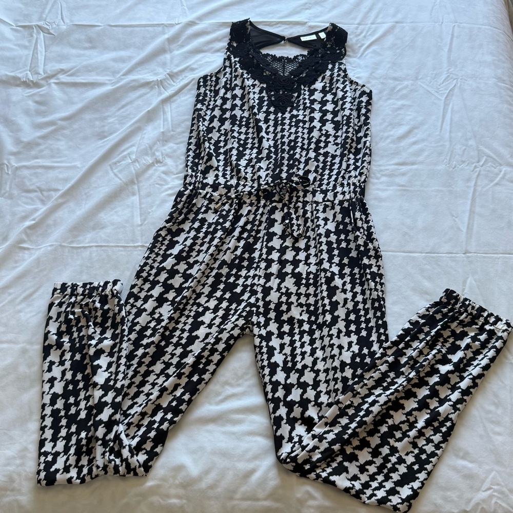 Marilyn Monroe Black and White Jumpsuit Size L